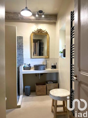 Mas 14 pièces de 420 m² à Gordes (84220)