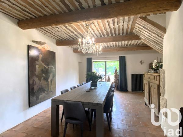 Mas 14 pièces de 420 m² à Gordes (84220)