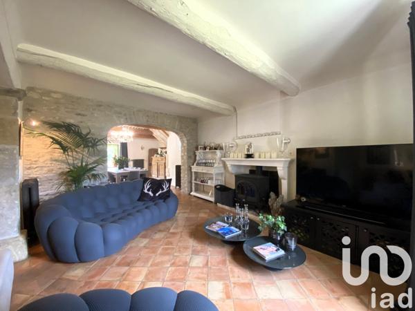 Mas 14 pièces de 420 m² à Gordes (84220)