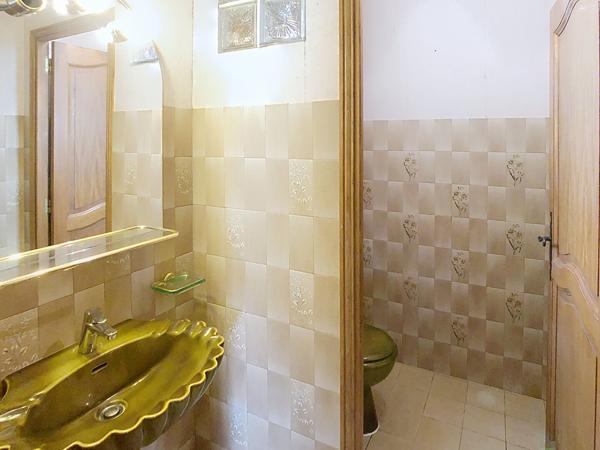 Villa T5 avec parc arboré de 1692m² , double garage- PINS JUSTARET