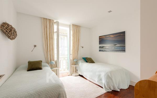 Côte des Basques, BIARRITZ - Bibi Beaurivage