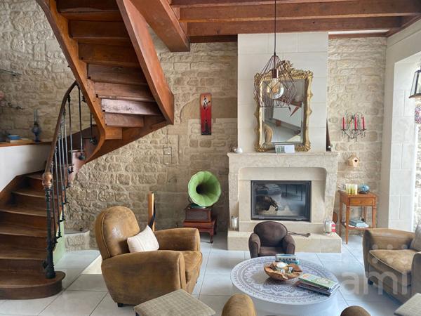 Maison  5 pièce(s) 150 m2