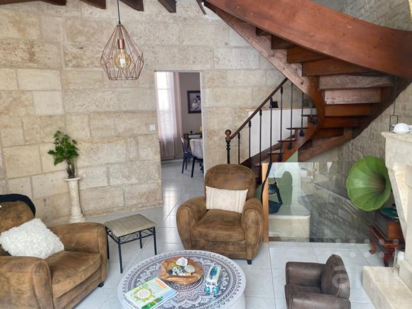 Maison  5 pièce(s) 150 m2
