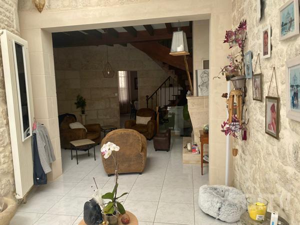 Maison  5 pièce(s) 150 m2
