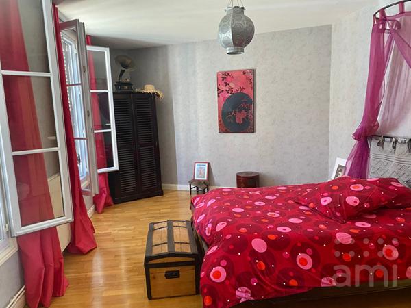 Maison  5 pièce(s) 150 m2