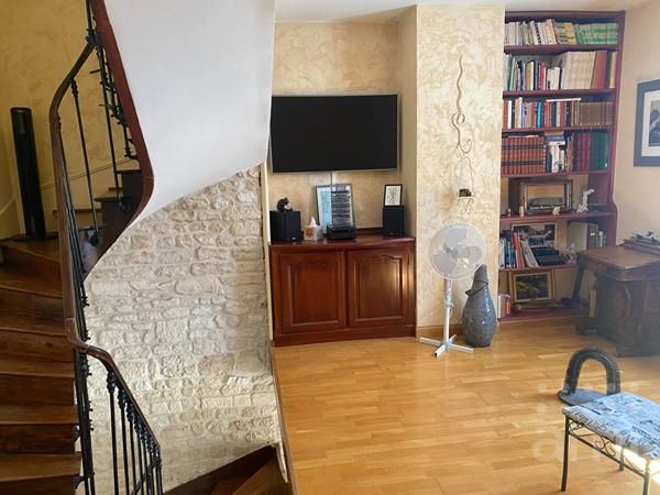 Maison  5 pièce(s) 150 m2