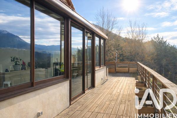 Maison à vendre 7 pièces 157 m² La Salle-en-Beaumont