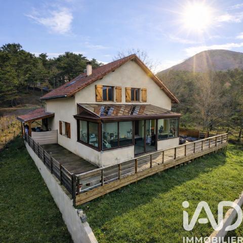 Maison à vendre 7 pièces 157 m² La Salle-en-Beaumont