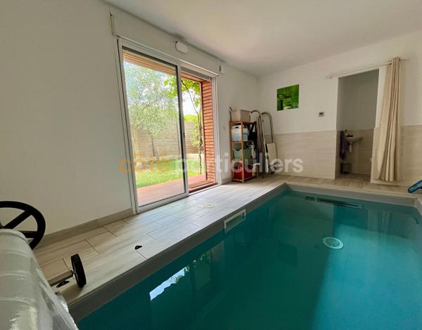 Vente
                Maison180 m² - 5 Pièces -
                    BORDEAUX (33100)