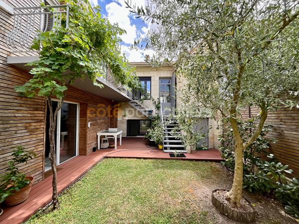 Vente
                Maison180 m² - 5 Pièces -
                    BORDEAUX (33100)