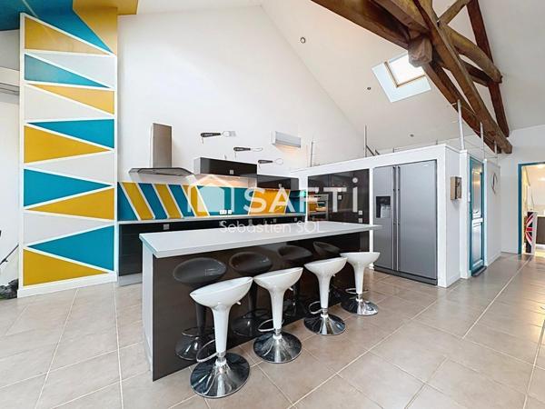 Appartement 4 chambres avec mezzanine – (148 m² au sol) 108 m² loi Carrez