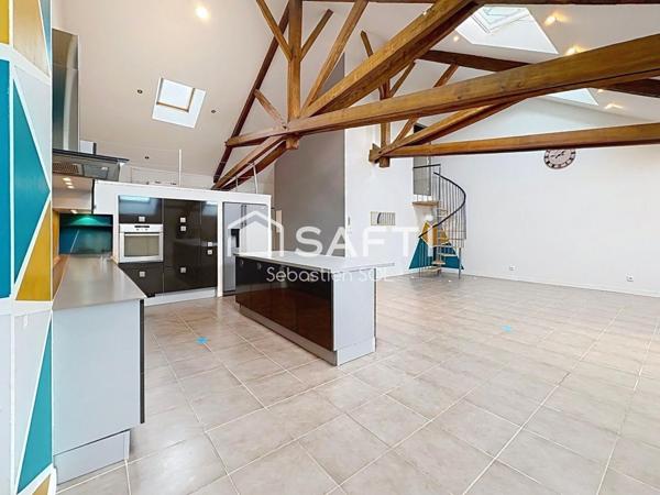 Appartement 4 chambres avec mezzanine – (148 m² au sol) 108 m² loi Carrez