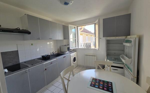 Appartement à louer    2 pièces • 48,38 m2 Saint-Pierre-lès-Nemours