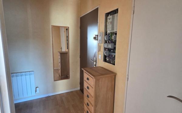 Appartement à louer    2 pièces • 48,38 m2 Saint-Pierre-lès-Nemours