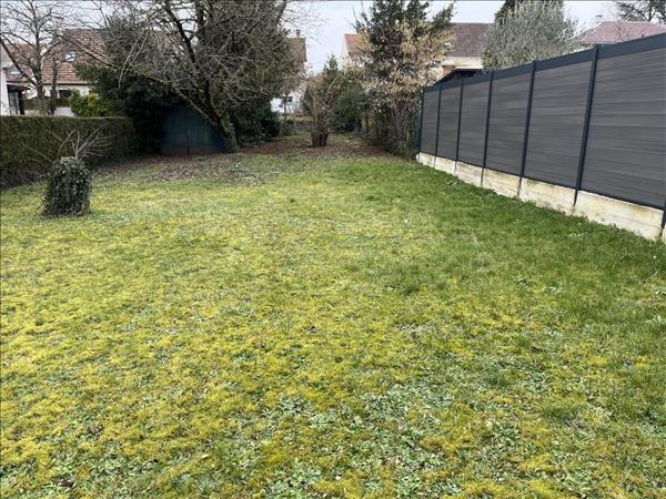 Terrain à vendre |  Saint-Ouen-l'Aumône |  607 m²