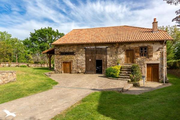 Maison à vendre |  Nexon |  6 pièces | 174 m²