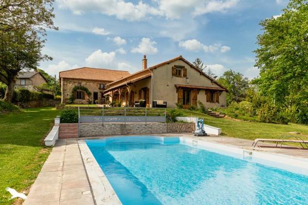 Maison à vendre |  Nexon |  6 pièces | 174 m²