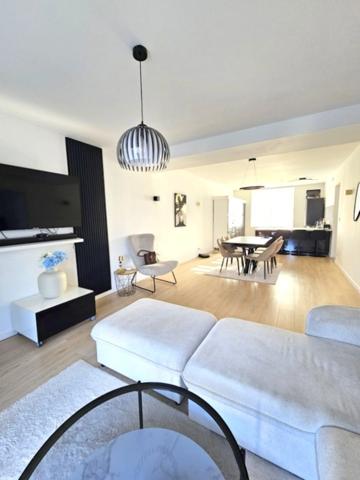 Maison à vendre en exclusivité, 5 pièces , 105m², THAON LES VOSGES (88),