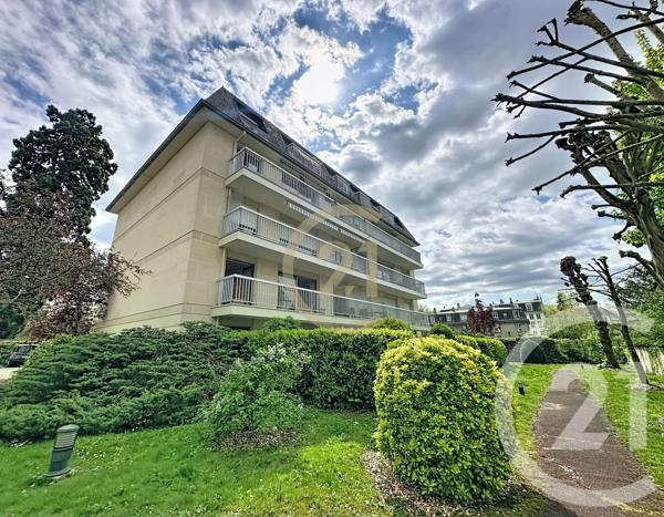Appartement F4 à vendre  4 pièces - 89,64 m 2   VERSAILLES  - 78