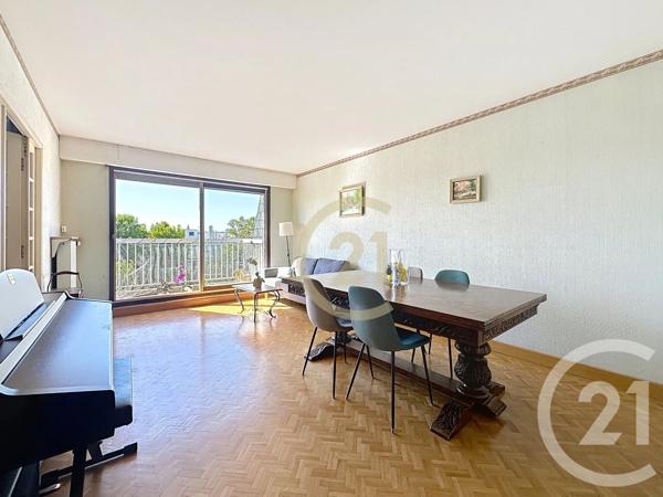 Appartement F4 à vendre  4 pièces - 89,64 m 2   VERSAILLES  - 78