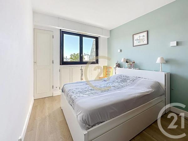 Appartement F4 à vendre  4 pièces - 89,64 m 2   VERSAILLES  - 78