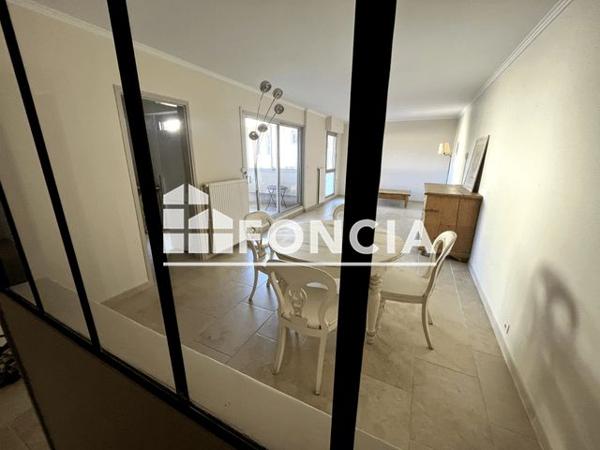 À vendre Appartement 3 pièces 77 m² - Uzès 30700