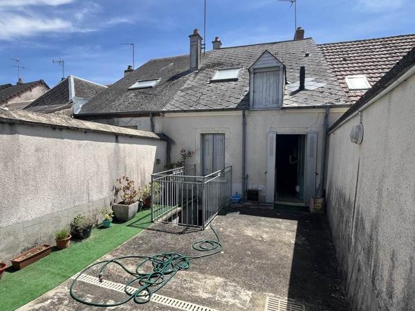Maison 124 890 € Mehun-sur-Yèvre 4 p 73 m² DPE C