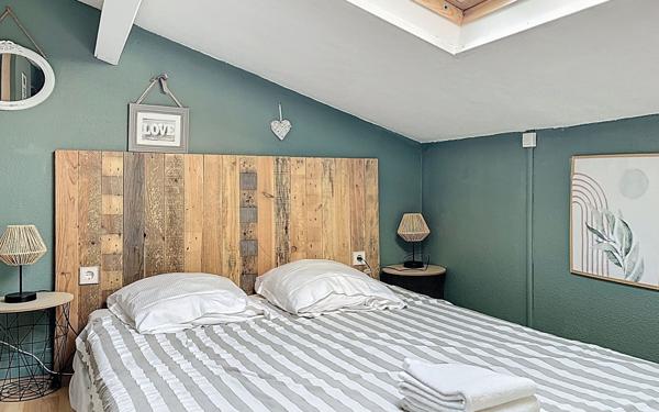 Appartement à vendre    2 pièces • 33 m2 Fréjus