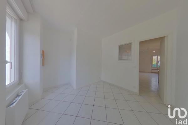 Appartement 2 pièces de 35 m² à Lieusaint (77127)