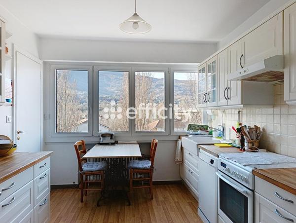 Appartement 4 pièces - 94 m²