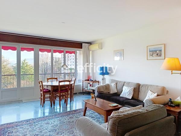 Appartement 4 pièces - 94 m²