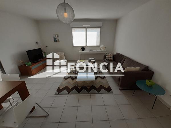 Location Appartement 3 pièces 67.68 m² - PASSAGE HERMITE Bordeaux 33000