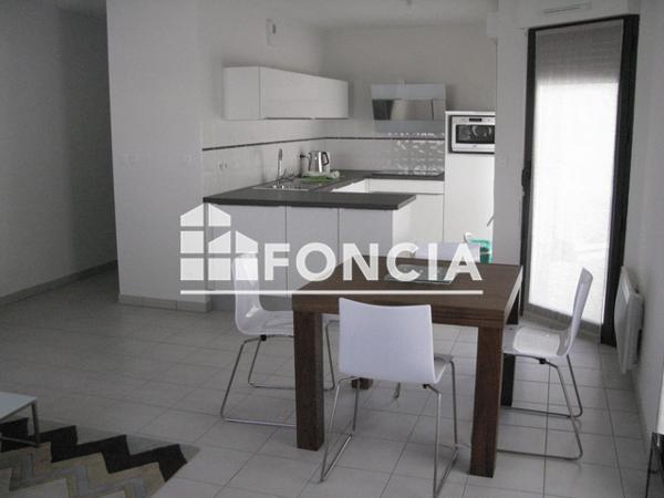 Location Appartement 3 pièces 67.68 m² - PASSAGE HERMITE Bordeaux 33000