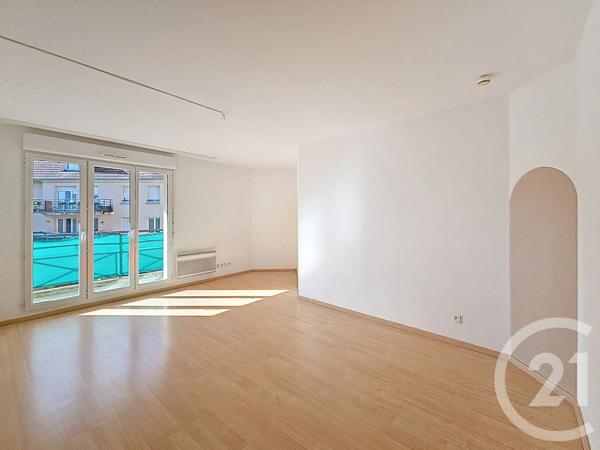 Appartement F3 à vendre  3 pièces - 75,17 m 2   LIEUSAINT  - 77