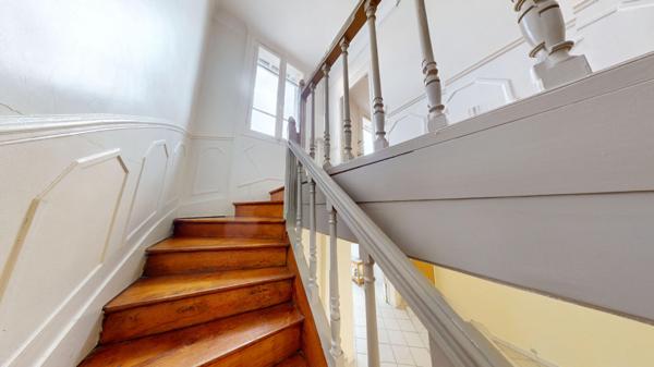 A vendre maison 182m2 avec terrain de 167 m², BEL ANCIEN !