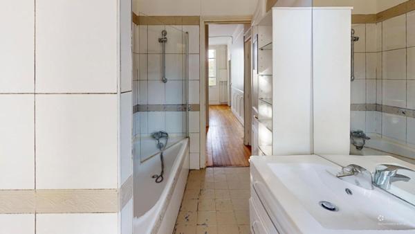 A vendre maison 182m2 avec terrain de 167 m², BEL ANCIEN !