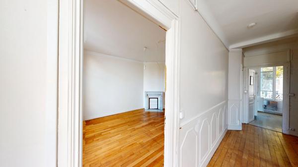 A vendre maison 182m2 avec terrain de 167 m², BEL ANCIEN !