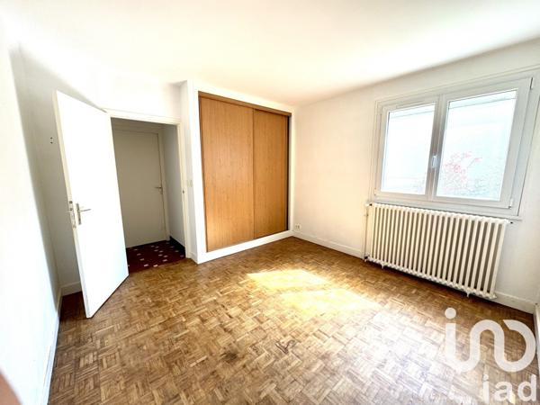 Maison 8 pièces de 140 m² à Paron (89100)