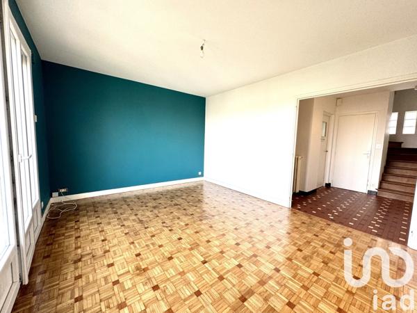 Maison 8 pièces de 140 m² à Paron (89100)