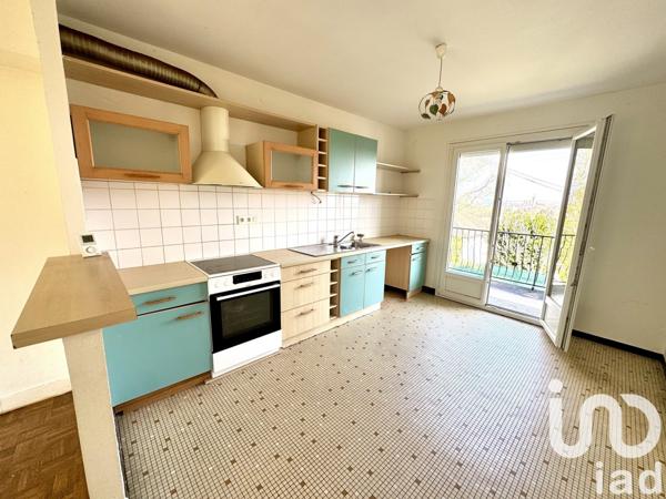 Maison 8 pièces de 140 m² à Paron (89100)