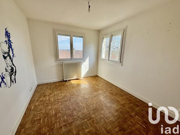 Maison 8 pièces de 140 m² à Paron (89100)