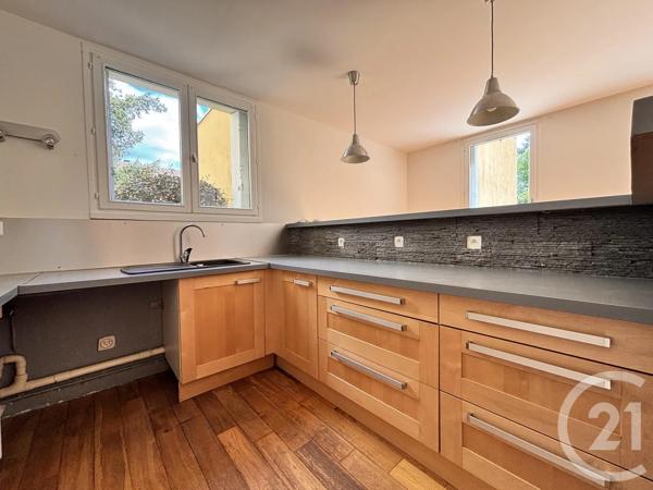 Appartement 2 Pièces à vendre  2 pièces - 55,27 m 2   FONTAINEBLEAU  - 77