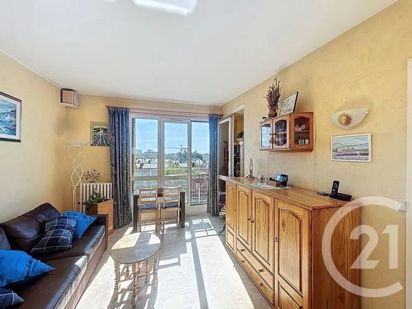 Appartement F4 à vendre  4 pièces - 64,14 m 2   MELUN  - 77