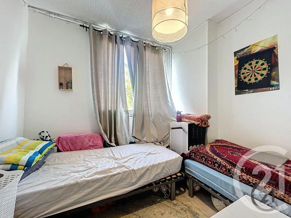 Appartement F4 à vendre  4 pièces - 64,14 m 2   MELUN  - 77