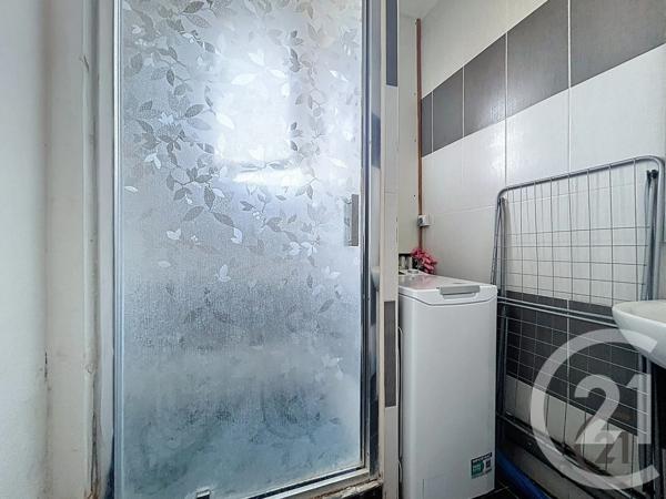 Appartement F4 à vendre  4 pièces - 64,14 m 2   MELUN  - 77