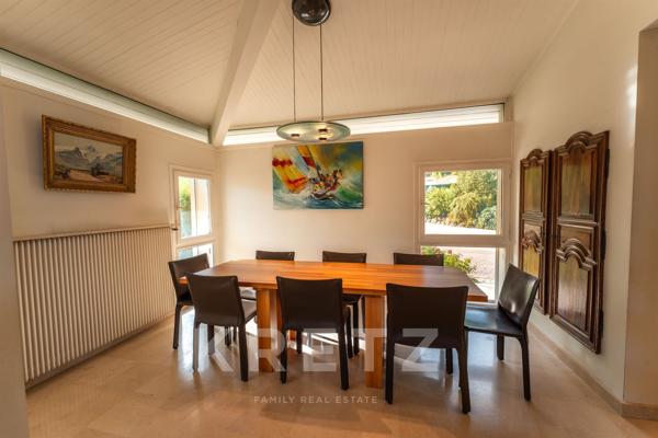 Maison d'architecte Biviers, grand terrain au calme