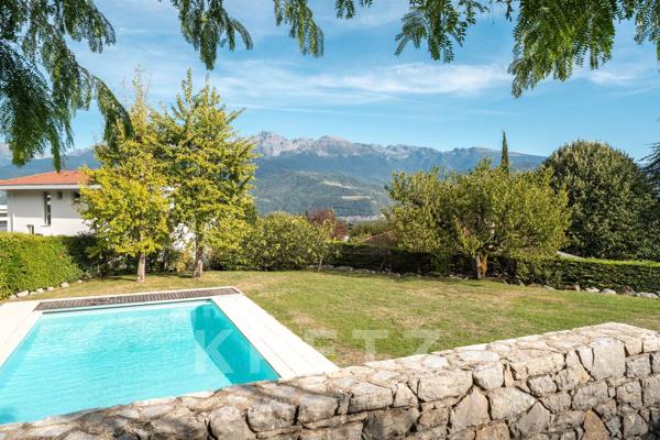 Maison d'architecte Biviers, grand terrain au calme