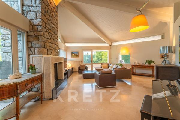 Maison d'architecte Biviers, grand terrain au calme