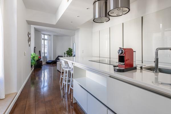 Montpellier (34000) APPARTEMENT - ECUSSON