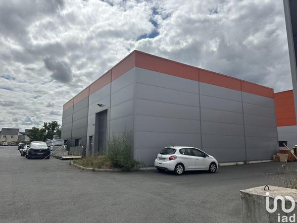 Location local d’activité 300 m² Breuillet